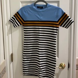 Few Moda size small shirt dress